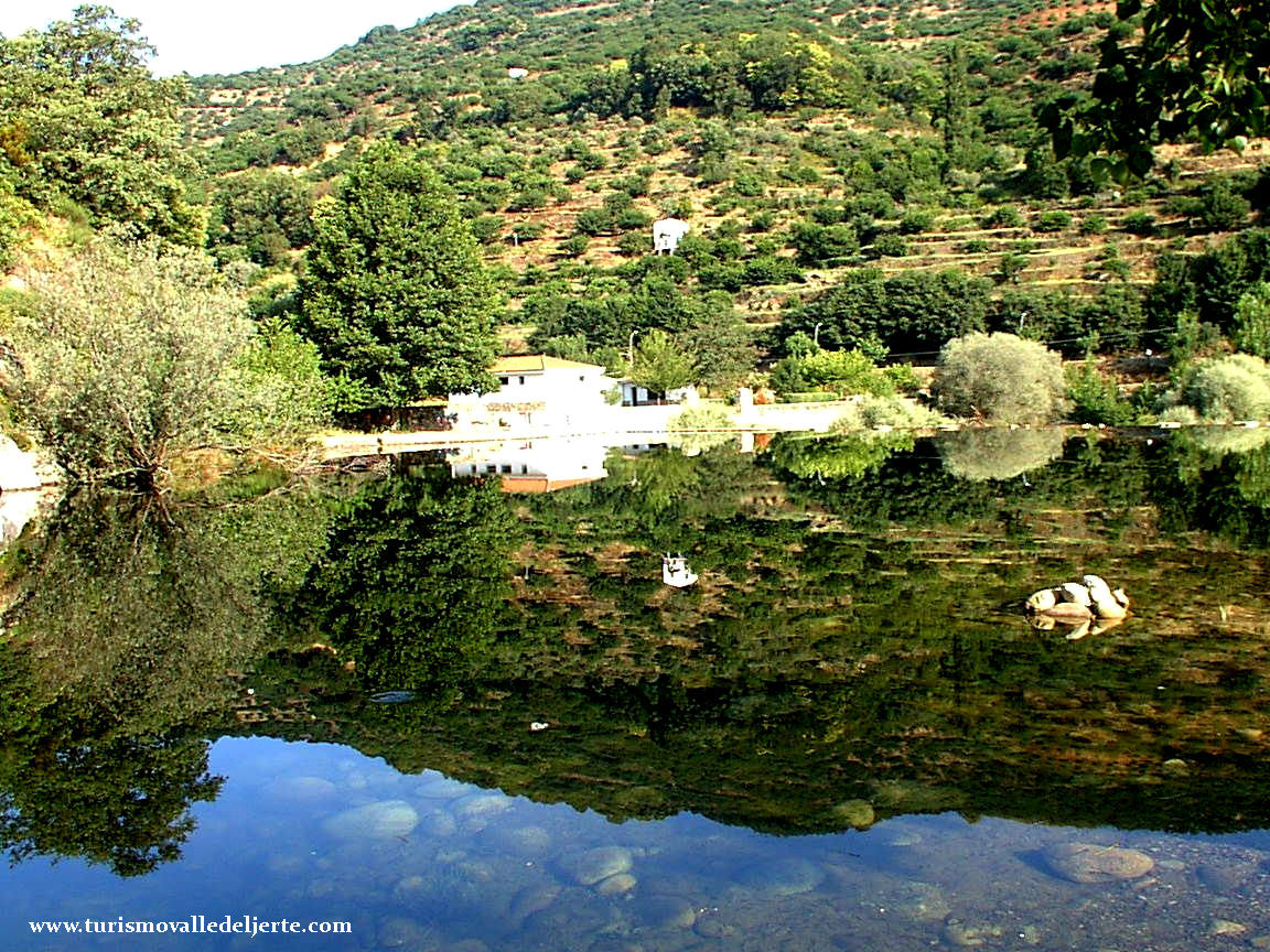 Piscina Natural La Pesquerona